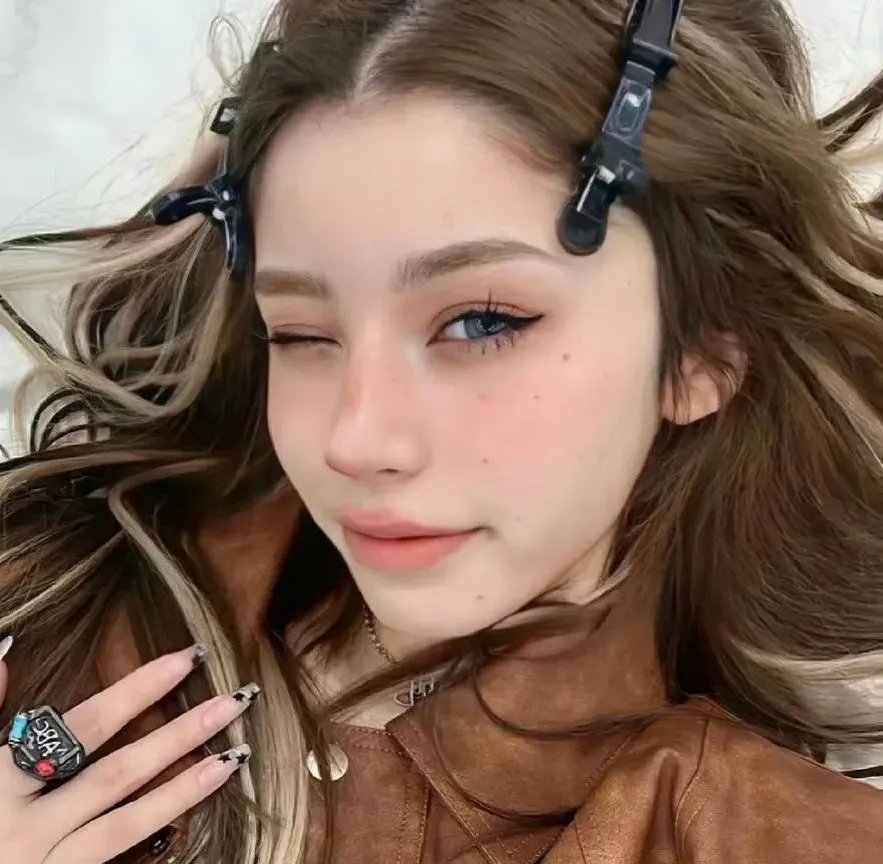 相睇七次半 海报