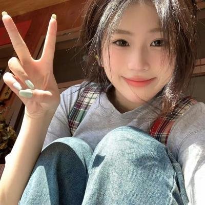 修业魔女璐璐萌 海报