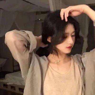 瓦尼娜·瓦尼尼 海报