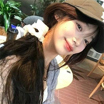 一年级·大学季 海报