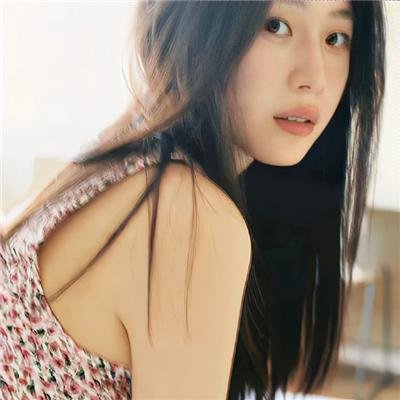 我夺走了男主的初夜 海报